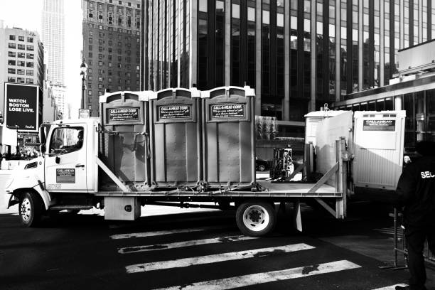 Best Luxury portable toilet rental  in Inman, KS